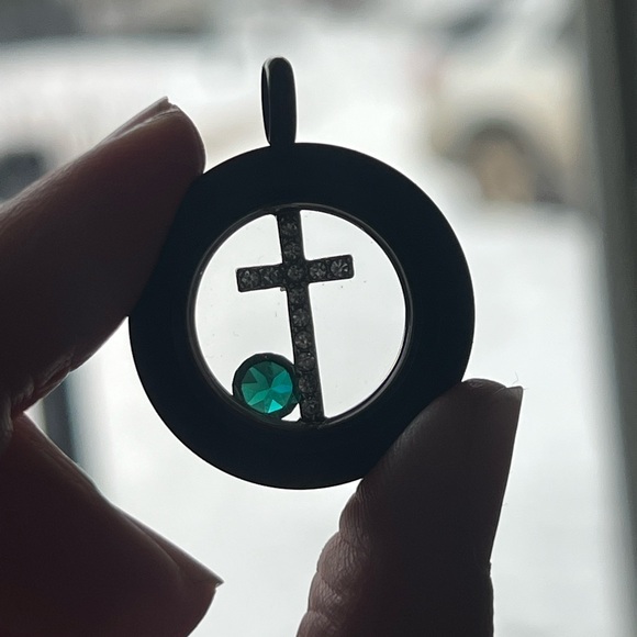 ORIGAMI OWL • medium black locket with cross plate + charm jewelry necklace - Picture 3 of 8